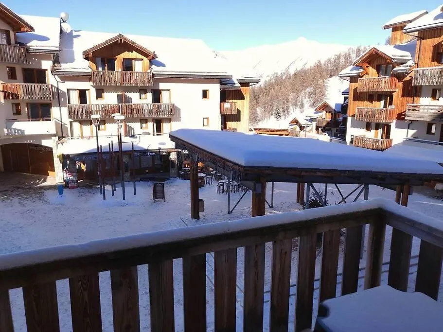 T2 + Coin Montagne - Wifi/Piscine - Les Orres 1800 Apartment 0*,