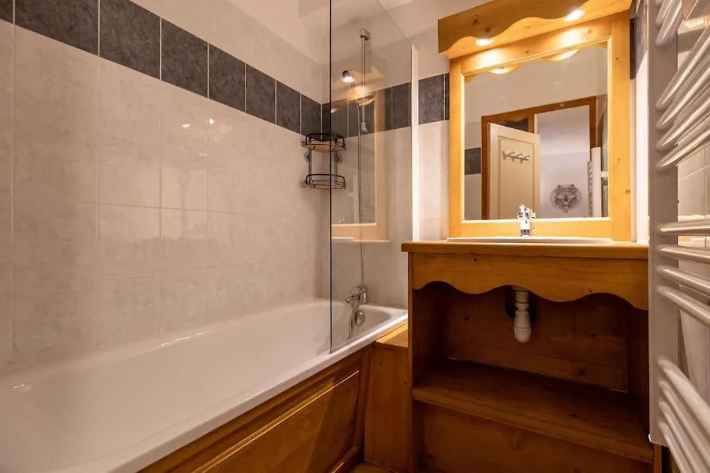 T2 + Coin Montagne - Wifi/Piscine - Les Orres 1800 Apartment